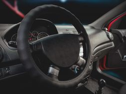 Оплетка на руль кожа L Autogen СК 004 BK перфорированная черная