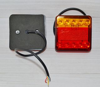 Фонарь задний NZ 427-52А 12-30V (2 шт.)