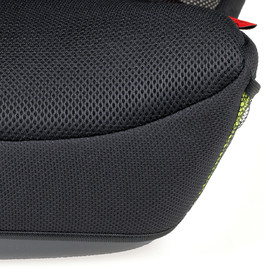 Детское кресло MaxiFix Aero (II+III) Pantera Black Heyner 797 110